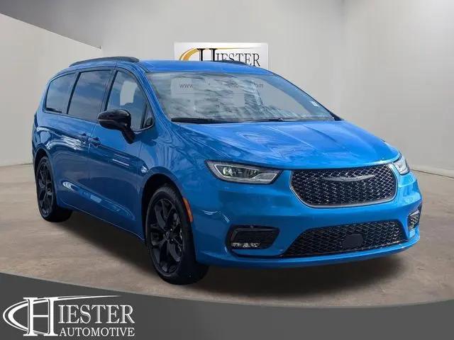 2026 Chrysler Pacifica Select for sale in Lillington, NC