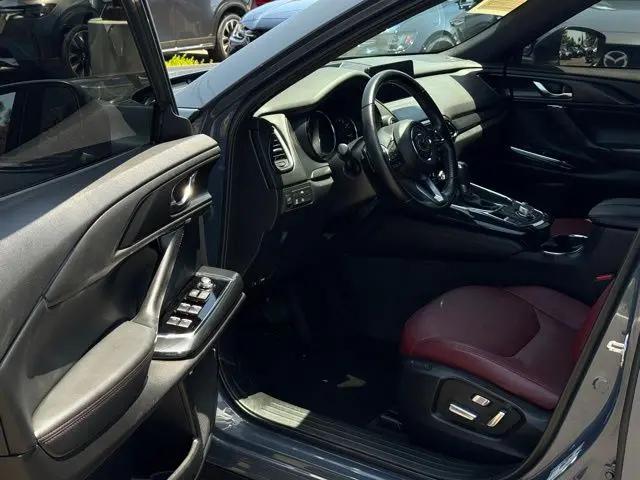 2023 Mazda CX-9 Carbon Edition