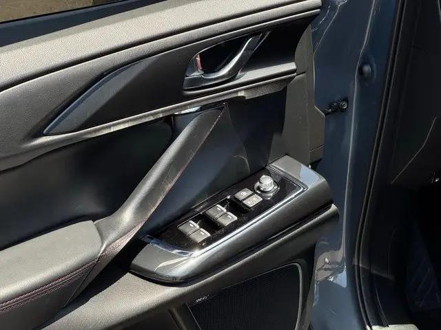 2023 Mazda CX-9 Carbon Edition