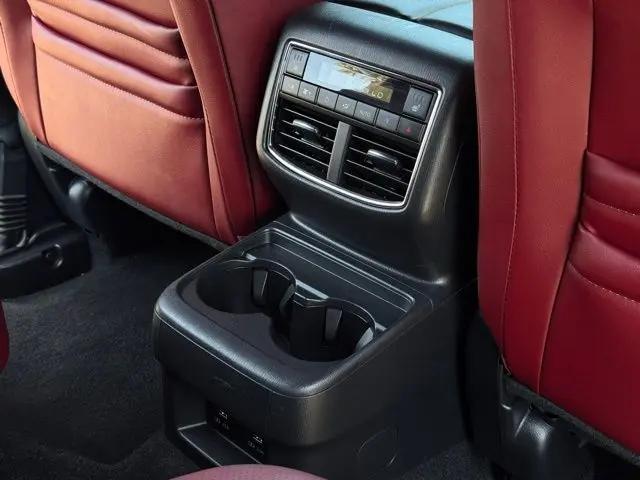 2023 Mazda CX-9 Carbon Edition