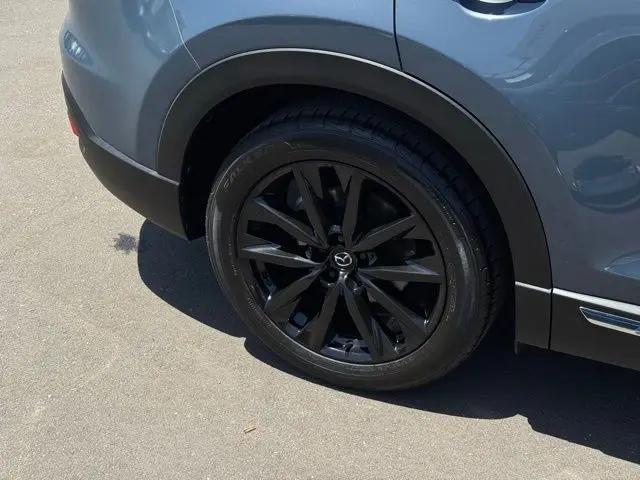 2023 Mazda CX-9 Carbon Edition