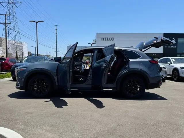 2023 Mazda CX-9 Carbon Edition