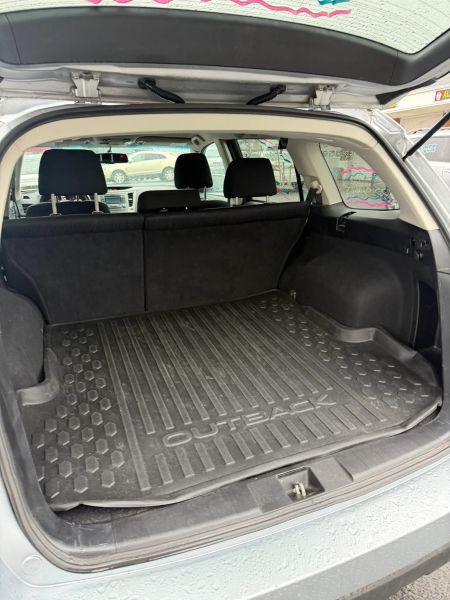 2012 Subaru Outback 2.5i Premium