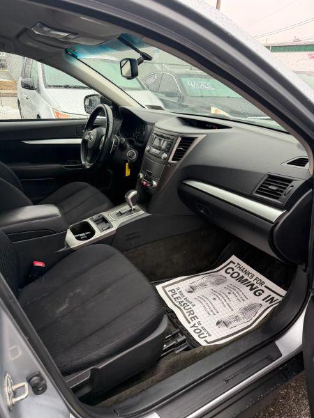 2012 Subaru Outback 2.5i Premium