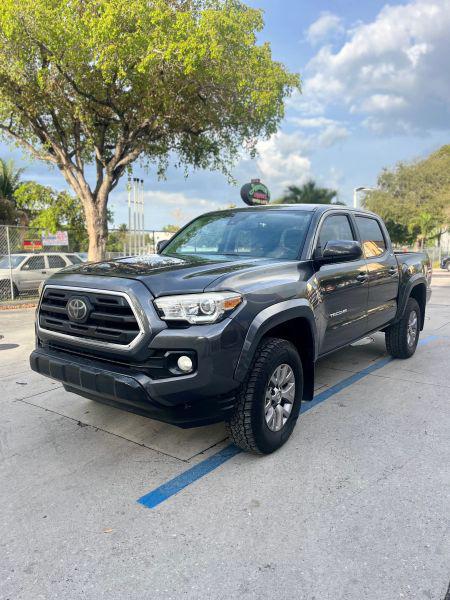2018 Toyota Tacoma TRD Sport