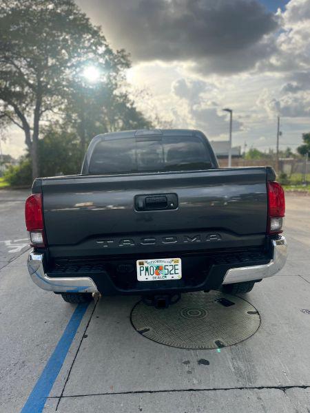 2018 Toyota Tacoma TRD Sport