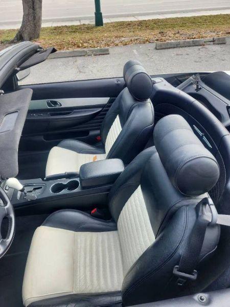 2003 Ford Thunderbird Base