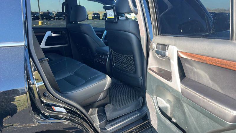 2021 Toyota Land Cruiser Heritage Edition