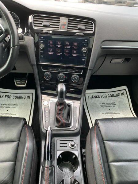 2019 Volkswagen Golf GTI 2.0T SE