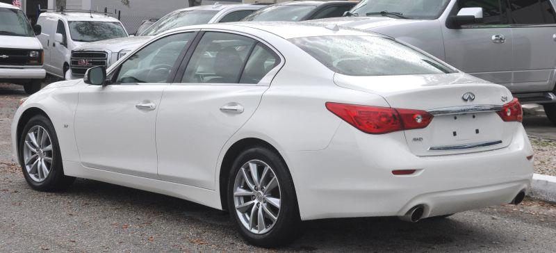 2014 INFINITI Q50 Premium