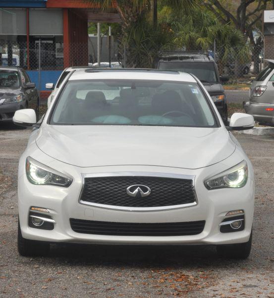 2014 INFINITI Q50 Premium