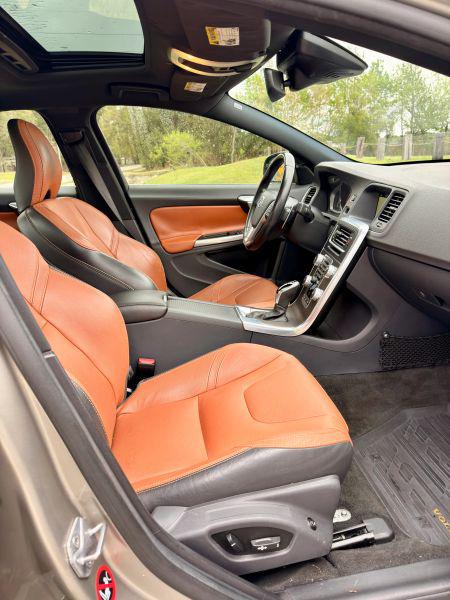 2016 Volvo S60 T5 Drive-E Premier