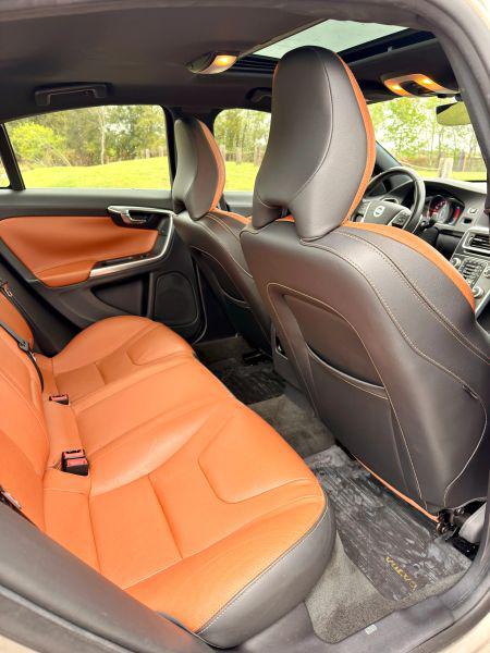 2016 Volvo S60 T5 Drive-E Premier