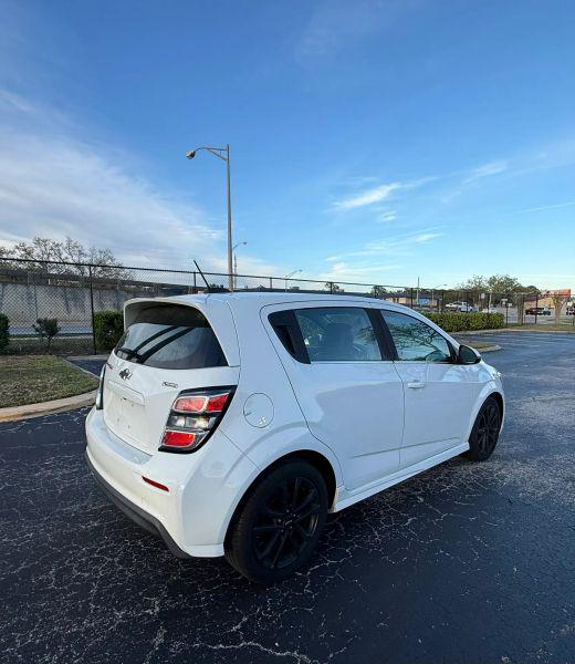 2018 Chevrolet Sonic Premier Auto