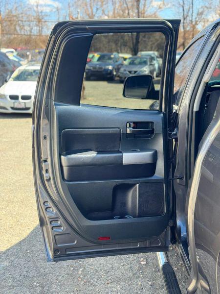 2012 Toyota Tundra Grade 4.6L V8