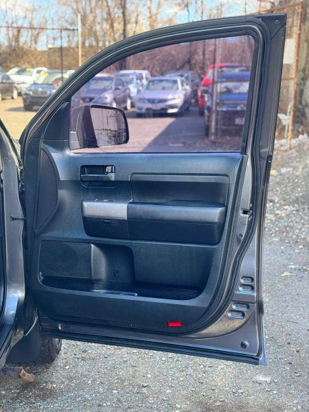 2012 Toyota Tundra Grade 4.6L V8