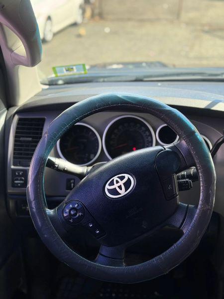 2012 Toyota Tundra Grade 4.6L V8