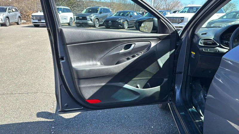 2018 Hyundai Elantra GT Base