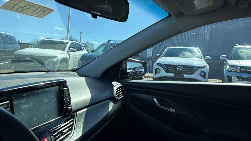 2018 Hyundai Elantra GT Base