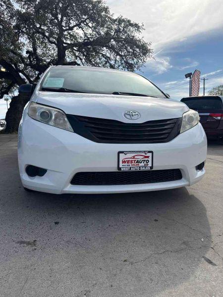2015 Toyota Sienna L 7 Passenger for sale in Austin, TX