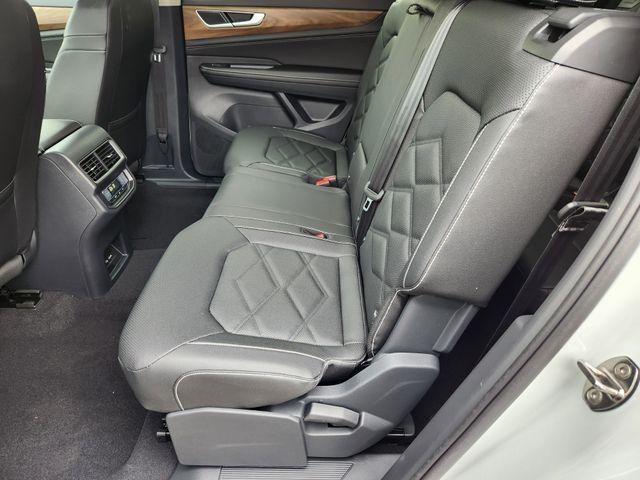 2026 Volkswagen Atlas SE