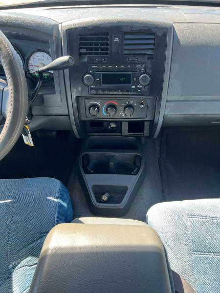 2005 Dodge Dakota ST