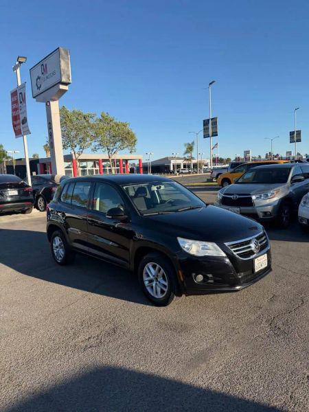 2011 Volkswagen Tiguan S