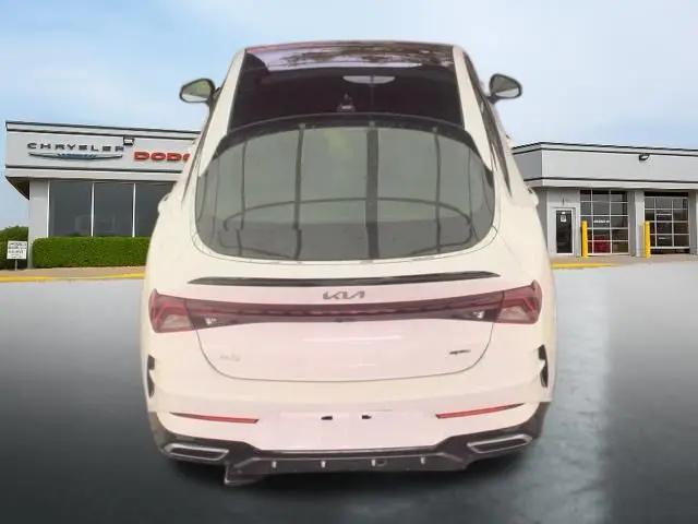 2023 Kia K5 GT-Line