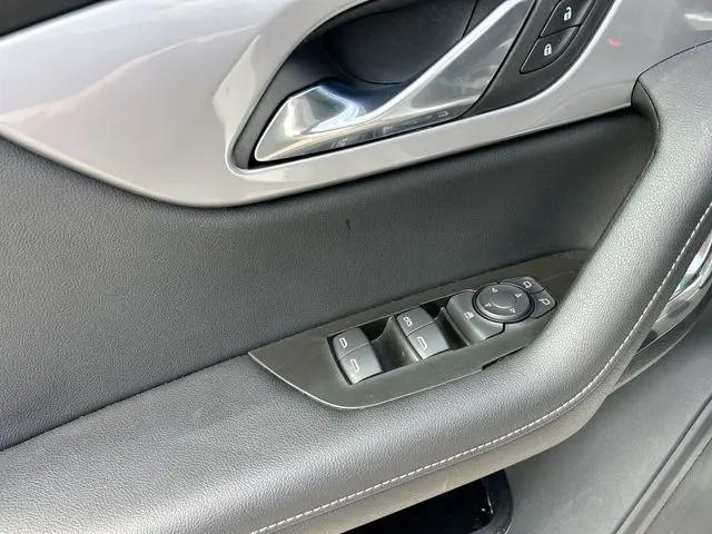 2023 Chevrolet Blazer FWD 2LT
