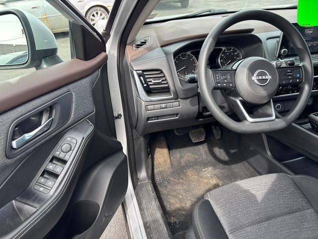 2022 Nissan Rogue SV Intelligent AWD