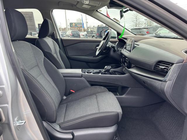 2022 Nissan Rogue SV Intelligent AWD