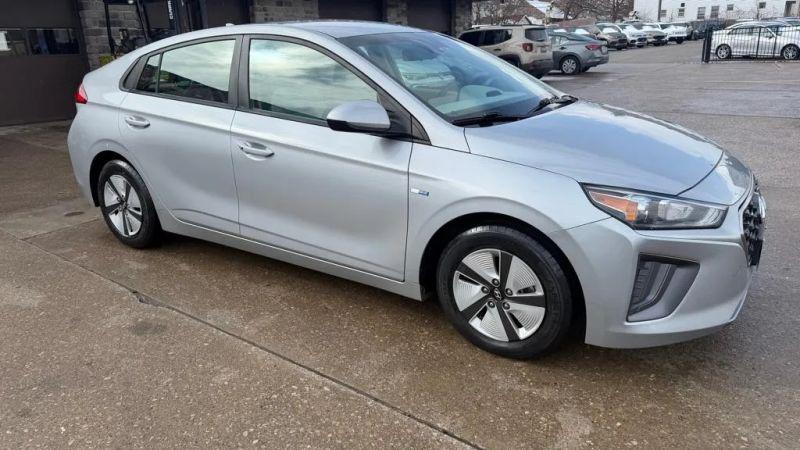 2020 Hyundai IONIQ Hybrid Blue
