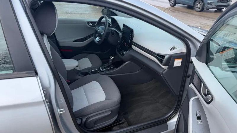 2020 Hyundai IONIQ Hybrid Blue