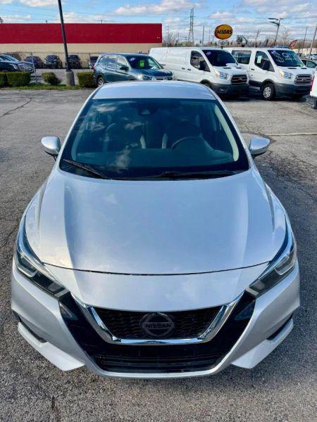 2020 Nissan Versa SV Xtronic CVT