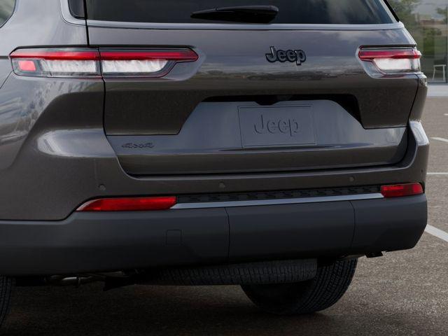 2026 Jeep Grand Cherokee L Altitude 4x4