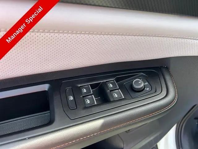 2024 Volkswagen Atlas 2.0T Peak Edition SE w/Technology