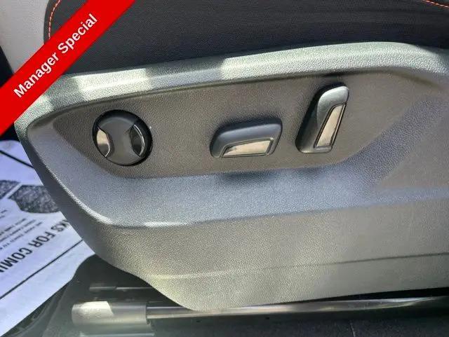 2024 Volkswagen Atlas 2.0T Peak Edition SE w/Technology