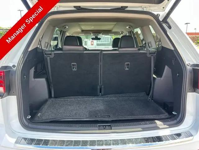 2024 Volkswagen Atlas 2.0T Peak Edition SE w/Technology