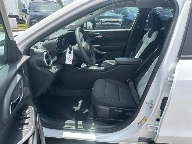 2026 Chevrolet Trax FWD LS