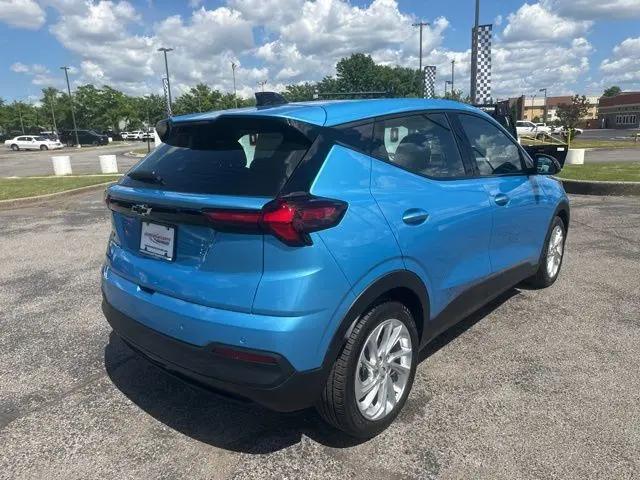 2027 Chevrolet Bolt LT FWD