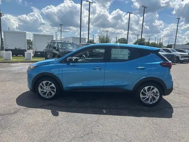 2027 Chevrolet Bolt LT FWD