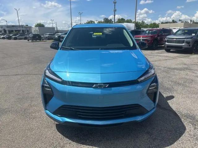 2027 Chevrolet Bolt LT FWD