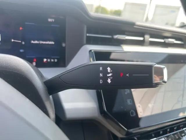 2027 Chevrolet Bolt LT FWD