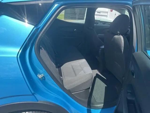 2027 Chevrolet Bolt LT FWD