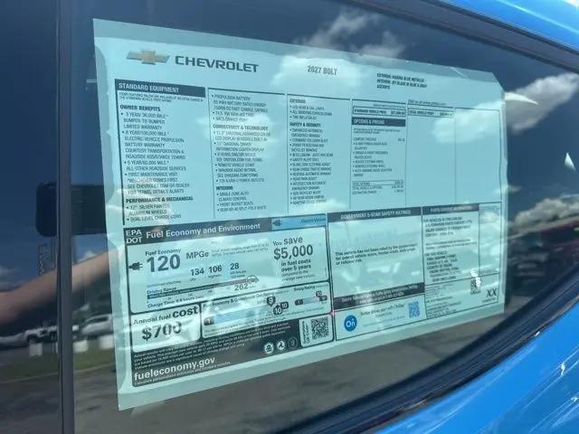 2027 Chevrolet Bolt LT FWD