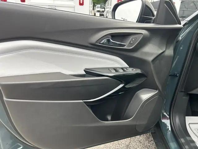 2026 Chevrolet Trax FWD LT