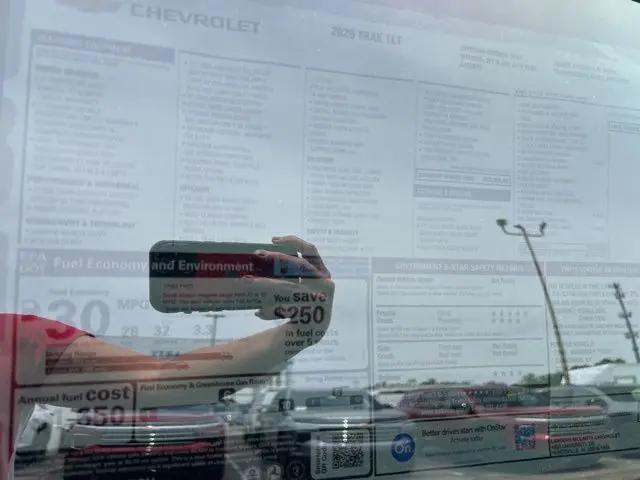 2026 Chevrolet Trax FWD LT