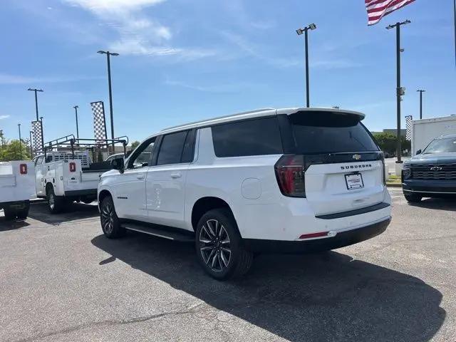 2026 Chevrolet Suburban LS, 4WD