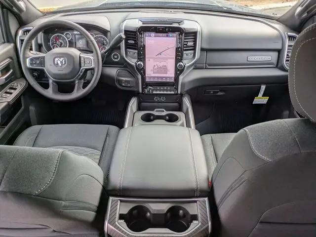 2026 Ram 2500 Big Horn Crew Cab 4x4 6'4" Box