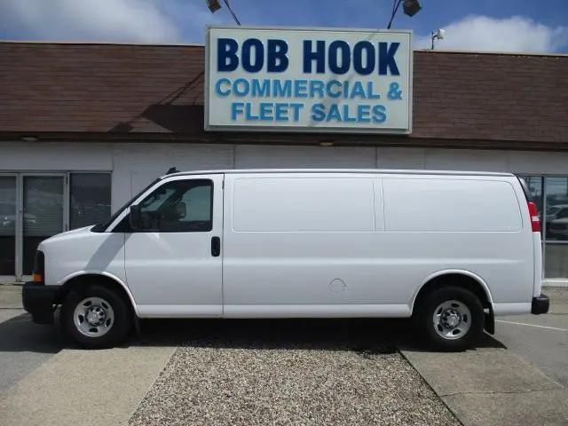 2017 Chevrolet Express Work Van